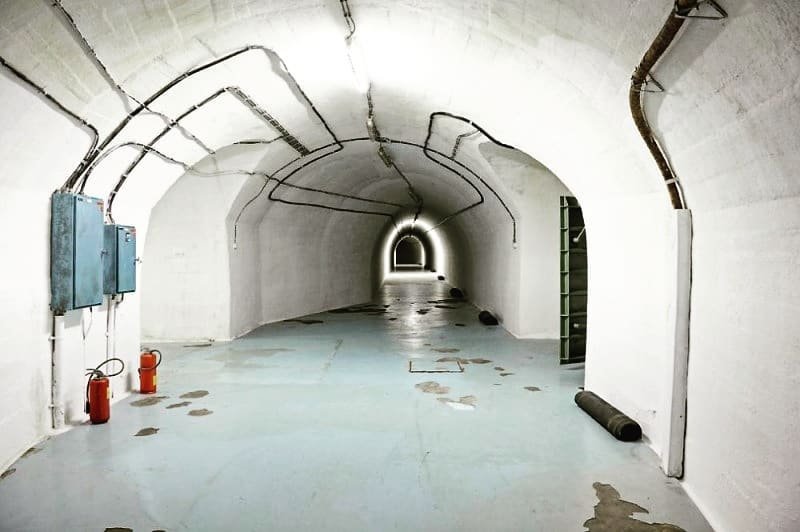 tunnel 3